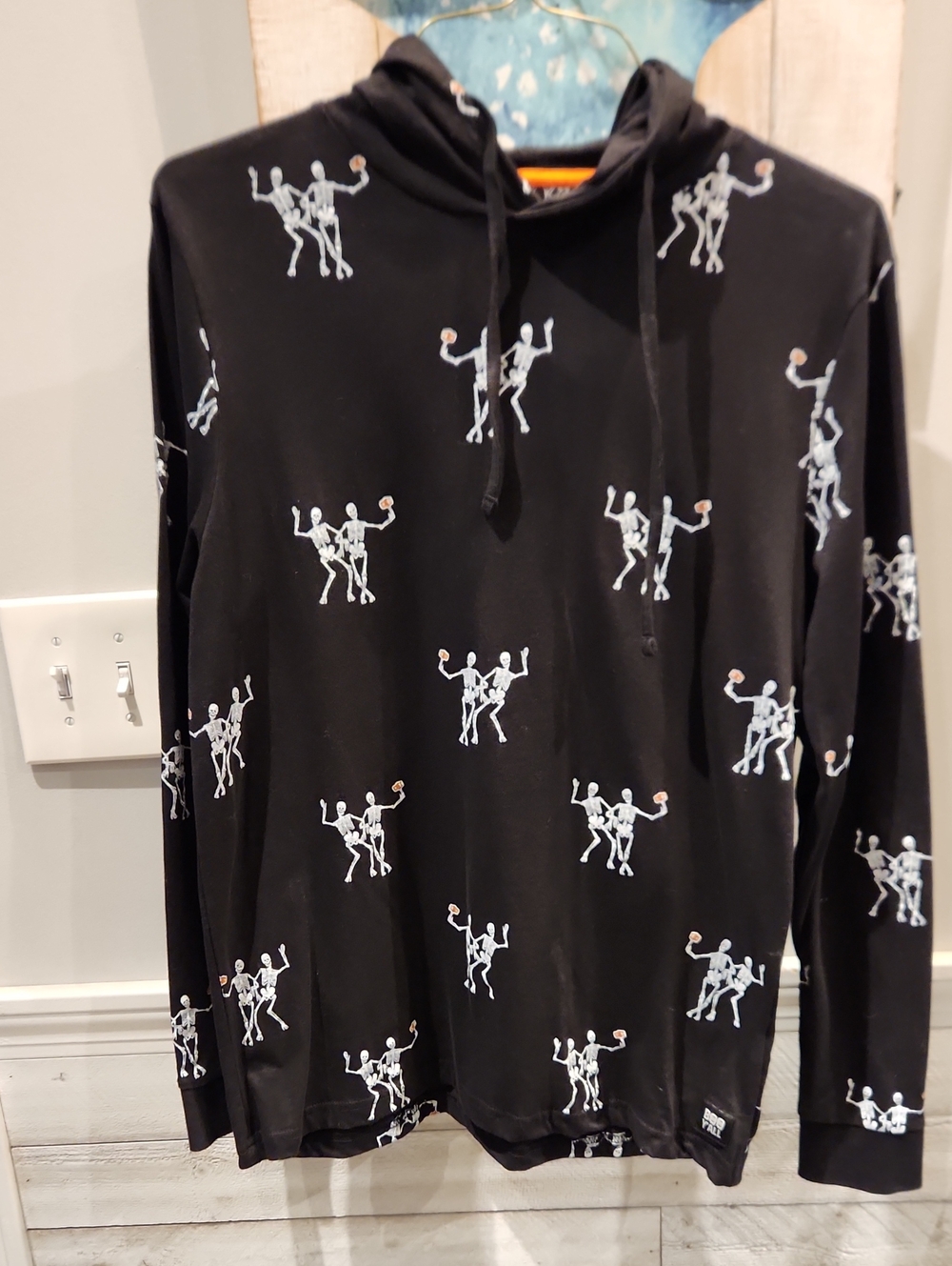 EUC Denim & Flower Ricky Singh Black Hoodie w/White Skeleton Print Sz M